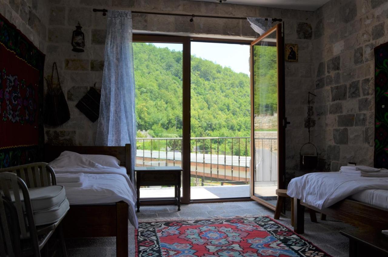 Markovic Winery And Estate Apartments Cetinje Exteriör bild